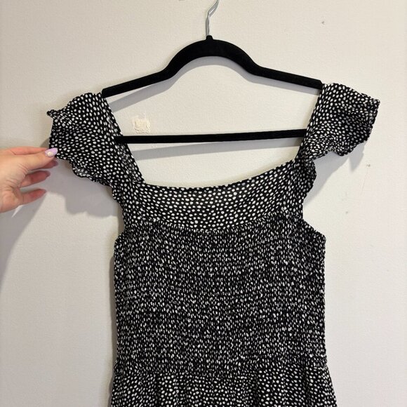 Black and White Polka Dot Romper Size Large - Picture 7 of 12